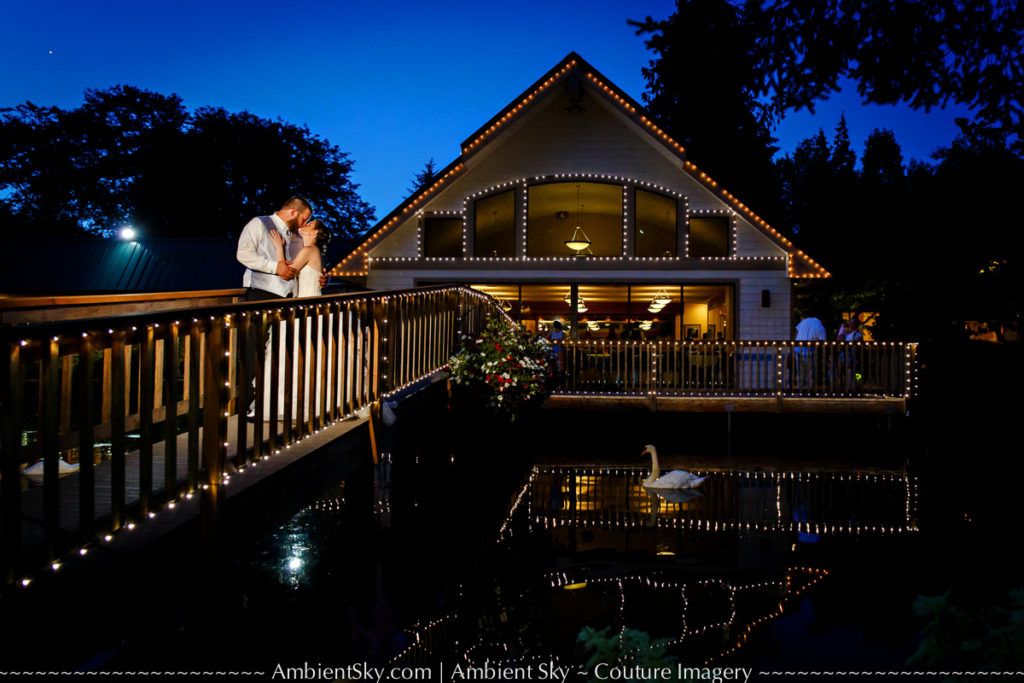 Lakeside Garden's Nighttime Wedding Photography