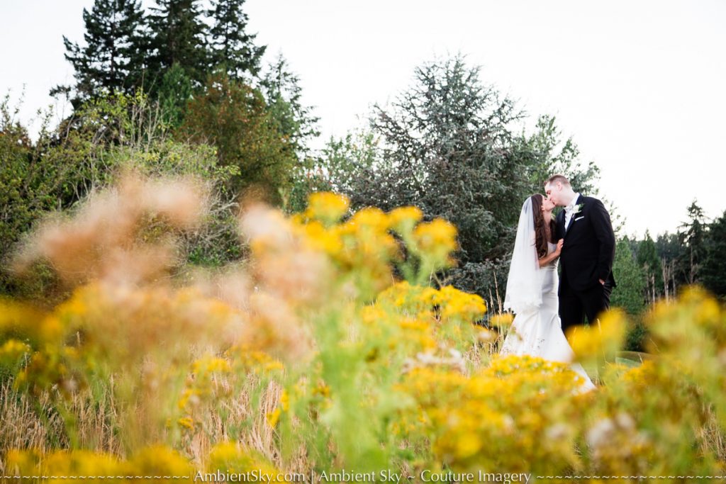 Persimmon Golf Club Wedding Couple